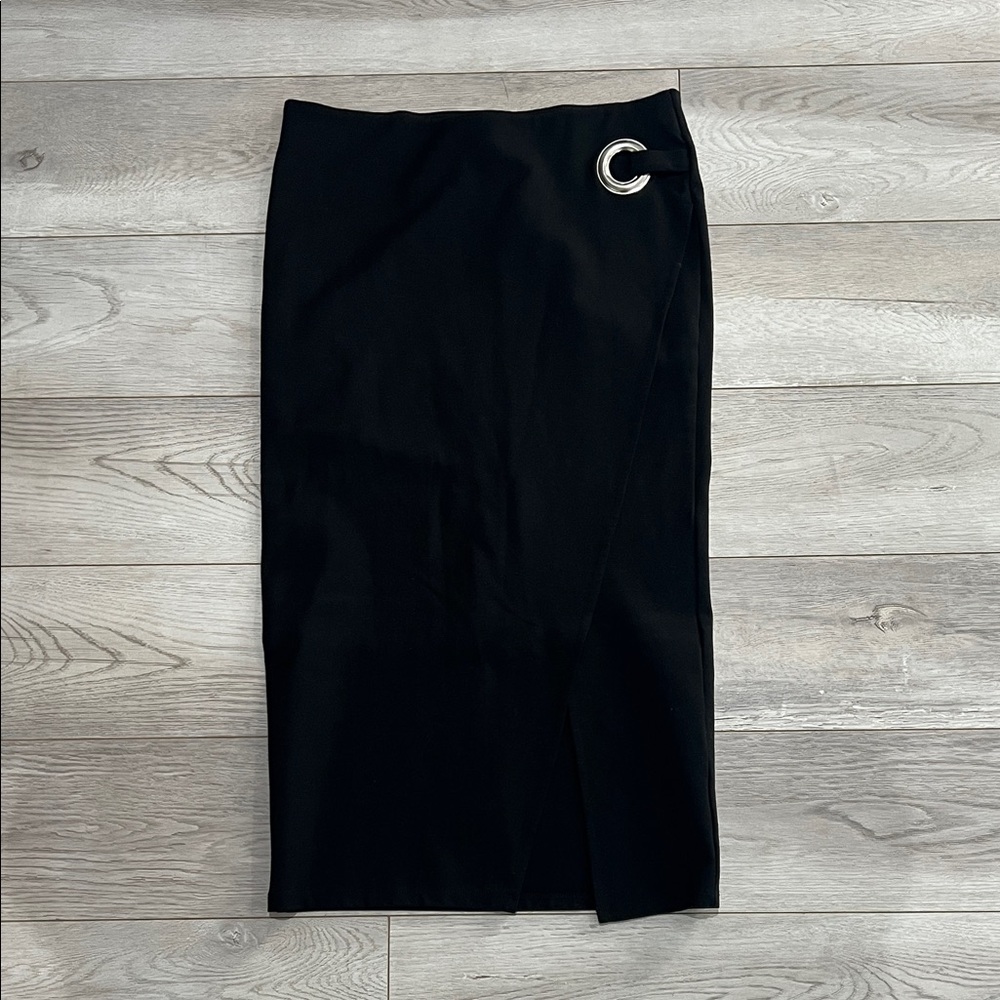 Topshop Elegant Black Pencil Skirt with Metallic Detail - Picture 1 of 5